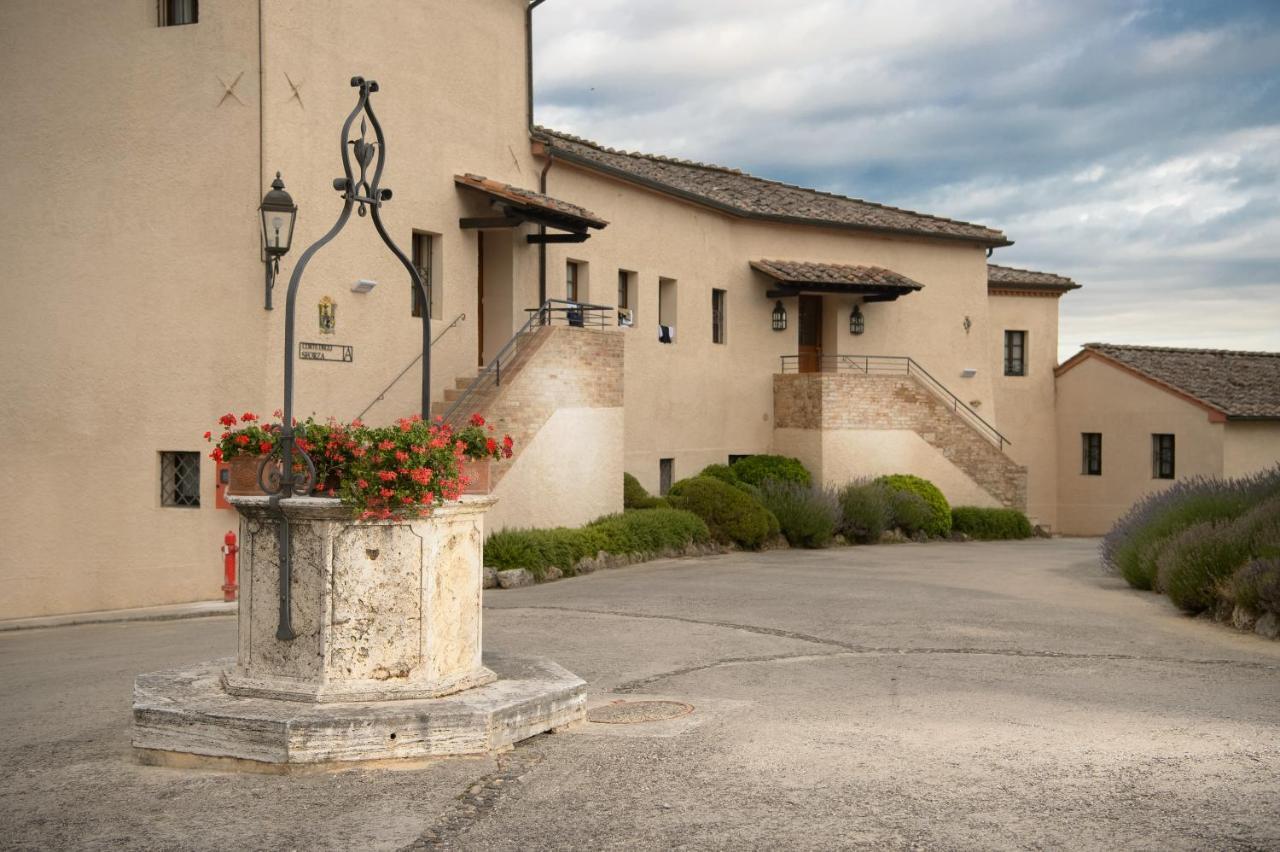 La Bagnaia Golf Resort Экстерьер фото