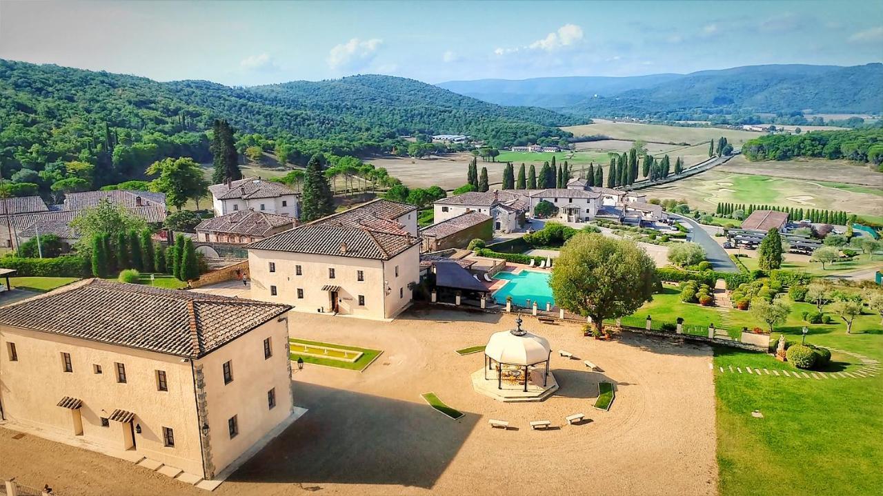 La Bagnaia Golf Resort Экстерьер фото